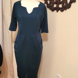 Rephyllus dark green, short sleeve dress.